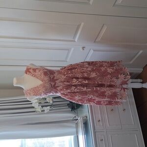 DRESS THE POPULATION BHLDN Womens Rita Pink Floral Lace Formal Midi Dress SM